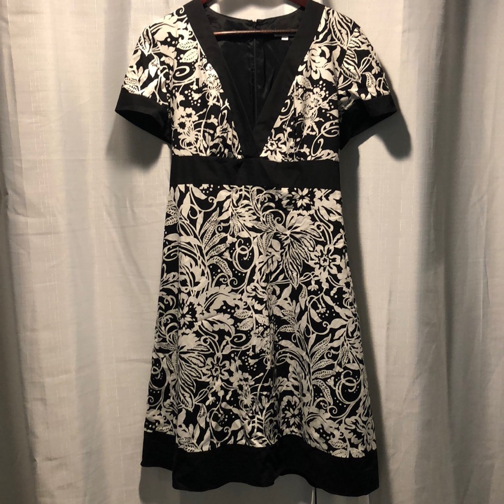 Black and white mid length dress